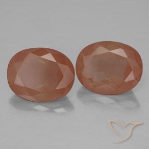 Shop natural 5.18ct Orange chaud Labradorite andésine gems, ovale, from Congo at GemSelect. In stock, global shipping!