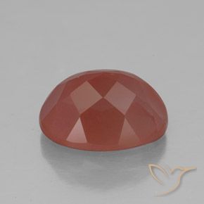 Labradorite andésine Rouge moyen naturelle ovale, 3.84 ct, Transparent / Translucide