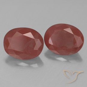 Shop natural 4.98ct Rouge foncé Labradorite andésine gems, ovale, from Congo at GemSelect. In stock, global shipping!