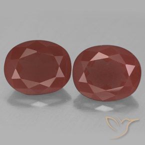 6.75ctw Naturel Rouge foncé Labradorite andésine, ovale, Transparent / Translucide