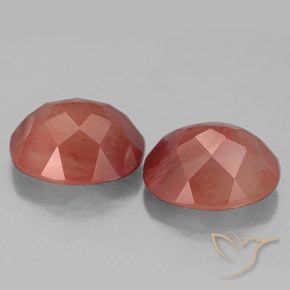 Shop natural 6.97ct Rouge moyen Labradorite andésine gems, ovale, from Congo at GemSelect. In stock, global shipping!