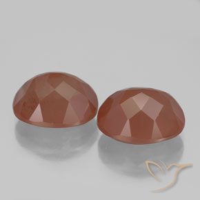 Shop natural 7.60ct Orange rougeâtre Labradorite andésine gems, ovale, from Congo at GemSelect. In stock, global shipping!
