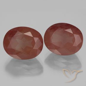 Shop natural 7.78ct Rouge sang Labradorite andésine gems, ovale, from Congo at GemSelect. In stock, global shipping!
