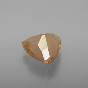 Andésine labradorite orange naturelle trillion, 3,11 ct, transparent