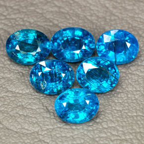 Achetez naturel ct bleue apatite gems, coupe ovale, en provenance madagascar chez gemselect. en stock, livraison internationale!