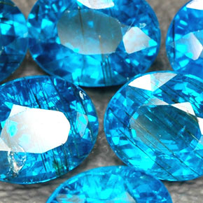 Achetez naturel ct bleue apatite gems, coupe ovale, en provenance madagascar chez gemselect. en stock, livraison internationale!