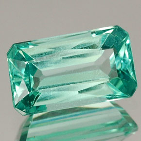 Apatite vert naturelle taille émeraude, 0,97 ct, VS