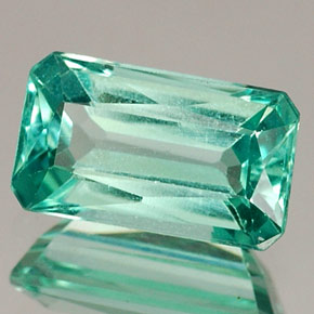 Apatite vert naturelle taille émeraude, 0,97 ct, VS