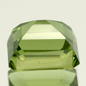 Apatite Vert naturelle Taille émeraude, 1.86 ct, VS