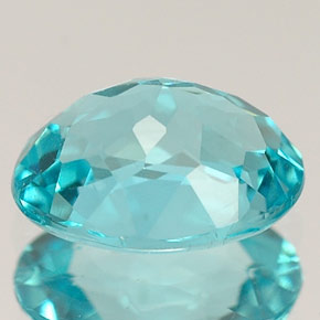 Apatite bleue naturelle coupe ovale, 1,36 ct, VS
