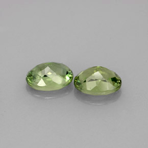 Achetez naturel ct Vert Apatite gems, Coupe ovale, En provenance Madagascar chez GemSelect. En stock, livraison internationale!