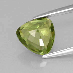 Apatite vert naturelle trillion, 1,84 ct, VS