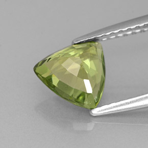 Apatite vert naturelle trillion, 1,30 ct, VVS-VS