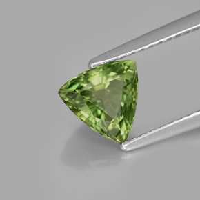 Apatite vert naturelle trillion, 1,20 ct, VS