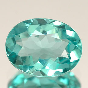 Apatite bleue naturelle coupe ovale, 1,29 ct, VS