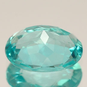 Apatite bleue naturelle coupe ovale, 1,29 ct, VS