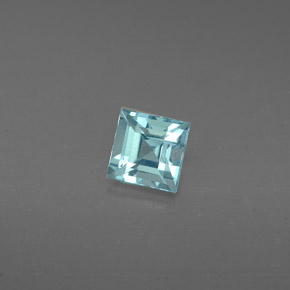 Apatite bleue naturelle carré, 0,63 ct, VS