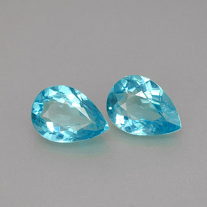 Achetez naturel ct Bleu clair Apatite gems, En forme de poire, En provenance Madagascar chez GemSelect. En stock, livraison internationale!
