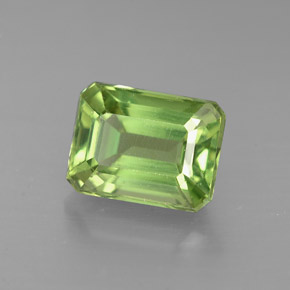 Apatite vert naturelle taille émeraude, 1,97 ct, VS