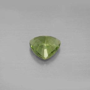 Apatite vert naturelle trillion, 1,55 ct, VS