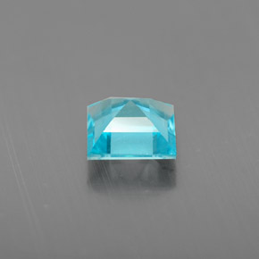 Apatite bleue naturelle carré, 0,81 ct, VS