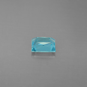 Apatite Bleu clair naturelle Taille émeraude, 0.88 ct, VS
