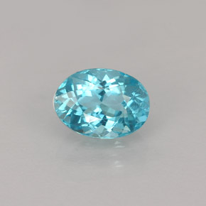 Apatite Bleu clair naturelle Coupe ovale, 0.88 ct, VVS-VS