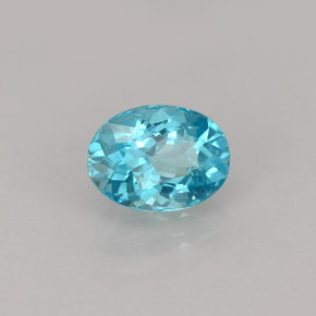 Apatite Bleu clair naturelle Coupe ovale, 0.88 ct, VVS-VS