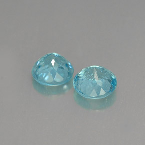 Achetez naturel ct bleu clair apatite gems, coupe roude, en provenance madagascar chez gemselect. en stock, livraison internationale!