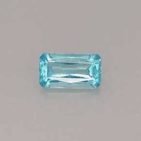 Apatite bleu clair naturelle taille émeraude, 0,50 ct, VS