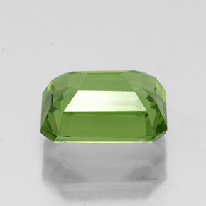 Apatite vert naturelle taille émeraude, 1,73 ct, VS