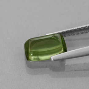 Apatite vert naturelle coupe coussin, 1,21 ct, transparent