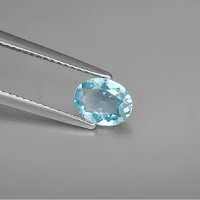 Apatite bleue naturelle coupe ovale, 0,72 ct, VVS-VS