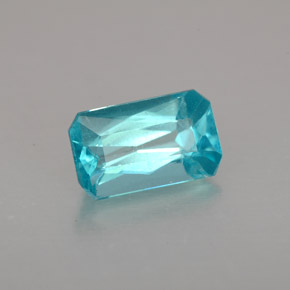 Apatite bleue naturelle taille émeraude, 1,50 ct, VS