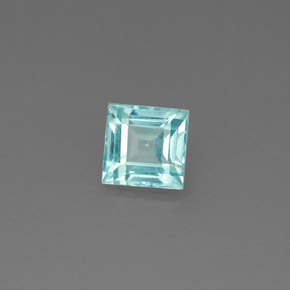 Apatite bleu clair naturelle carré, 0,59 ct, VVS-VS