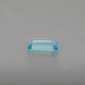 Apatite Bleu clair naturelle Baquette, 0.60 ct, VVS-VS