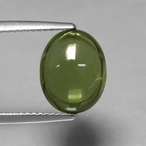 Apatite vert naturelle coupe ovale, 4,77 ct, transparent