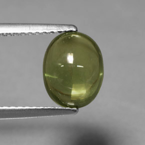 Apatite vert naturelle coupe ovale, 2,91 ct, transparent