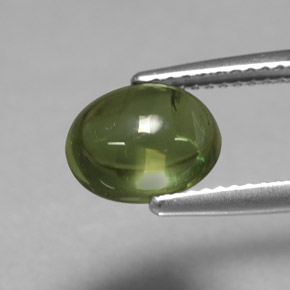 Apatite vert naturelle coupe ovale, 3,07 ct, transparent