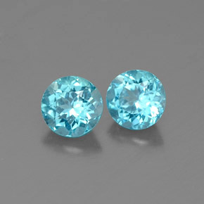 Achetez naturel ct Bleu clair Apatite gems, Coupe roude, En provenance Madagascar chez GemSelect. En stock, livraison internationale!