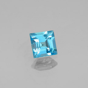 Apatite Bleu clair naturelle Carré, 0.62 ct, VS-SI