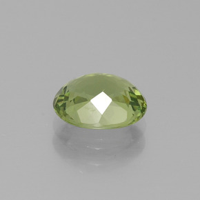 Apatite Vert chaud naturelle Coupe ovale, 1.65 ct, VVS