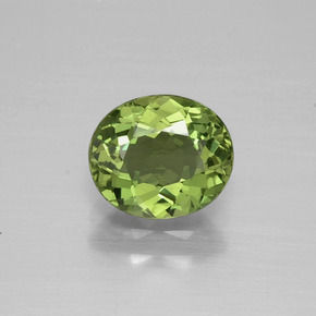 Apatite Vert naturelle Coupe ovale, 1.38 ct, VVS