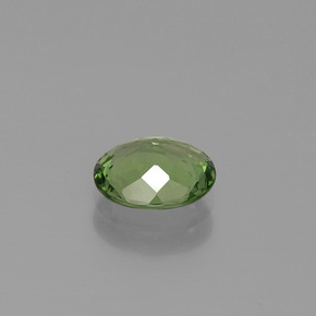 Apatite vert naturelle coupe ovale, 0,96 ct, VVS