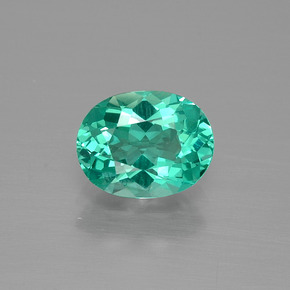 Apatite vert naturelle coupe ovale, 1,33 ct, VS