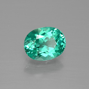 Apatite vert naturelle coupe ovale, 1,33 ct, VS