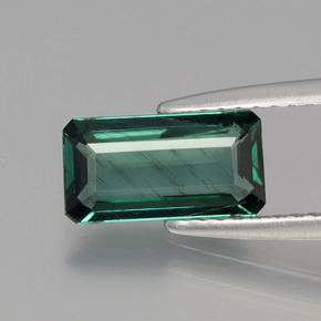 Apatite vert naturelle taille émeraude, 1,28 ct, VS