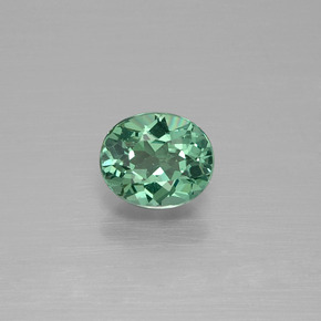 Apatite vert naturelle coupe ovale, 0,74 ct, VVS-VS