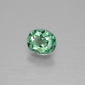 Apatite vert naturelle coupe ovale, 0,74 ct, VVS-VS
