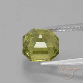 Apatite Vert chaud et terreux naturelle Octogone / coupe Émeraude, 3.64 ct, VS-SI